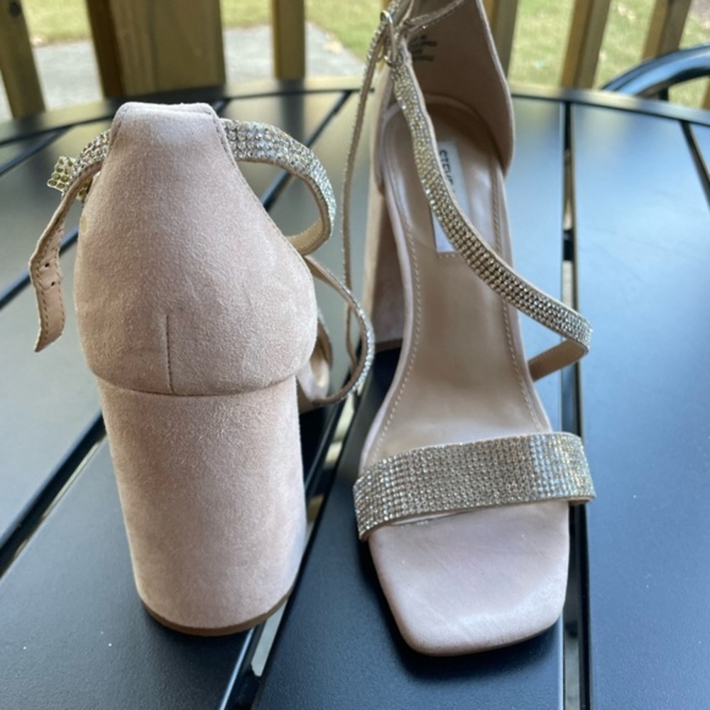 Steve Madden Glittering Silver‎ Heels - Picture 7 of 8